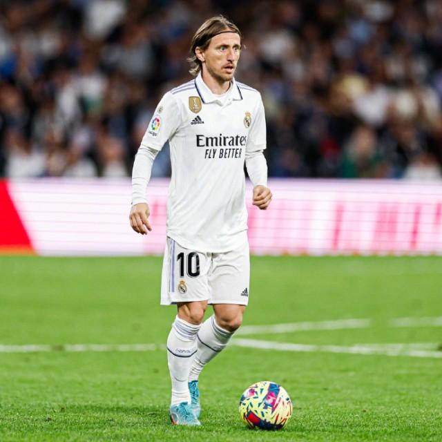 1682724573013041085.jpg modeliqi.jpg